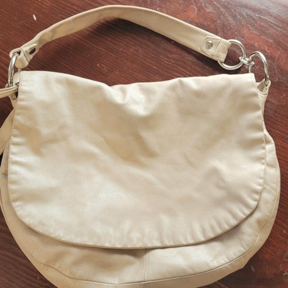 COACH ALI FLAP PEBBLED LEATHER HANDBAG